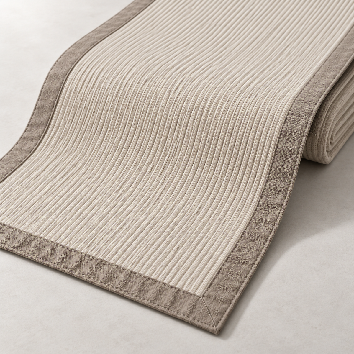 Vale Cotton Runner — carousel texture detail